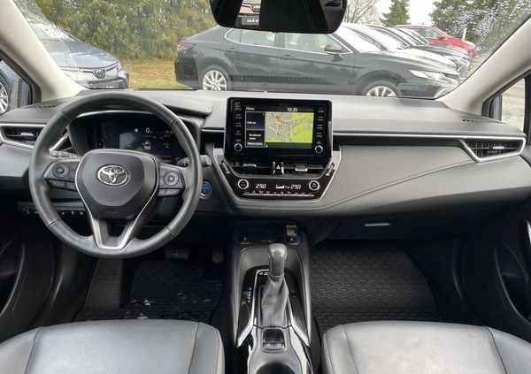 Toyota Corolla cena 104900 przebieg: 69422, rok produkcji 2019 z Czerniejewo małe 466